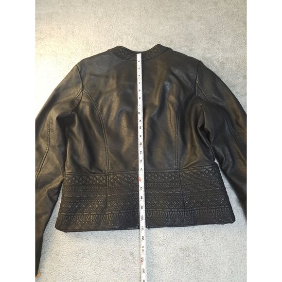 Jou Jou Womens Black Vegan Leather Jacket With Geometric Stitching & Zipper Deta - Picture 10 of 11
